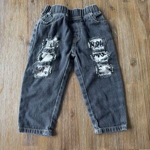 6/20$ Baby Grey Distressed Jeans size 18-24 months